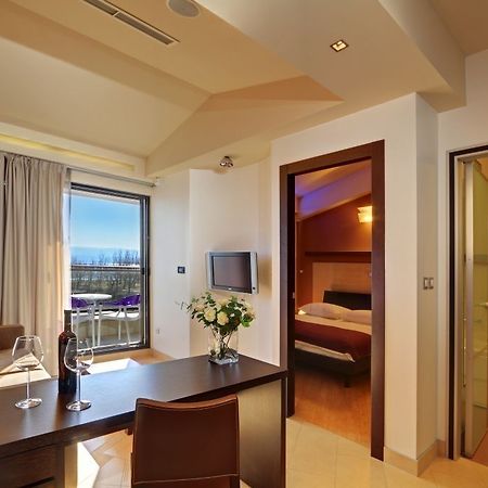 Hotel Diadem Omiš Δωμάτιο φωτογραφία