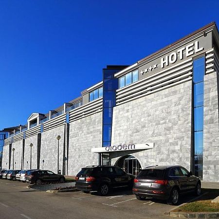 Hotel Diadem Omiš Εξωτερικό φωτογραφία