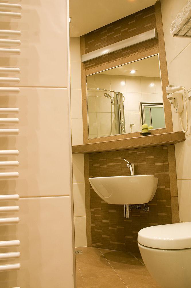 Hotel Diadem Omiš Εξωτερικό φωτογραφία