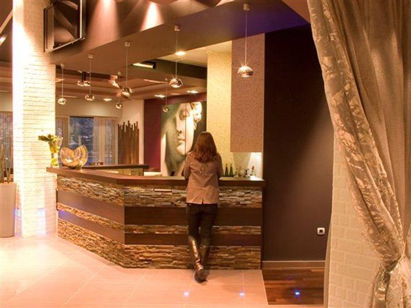 Hotel Diadem Omiš Εξωτερικό φωτογραφία