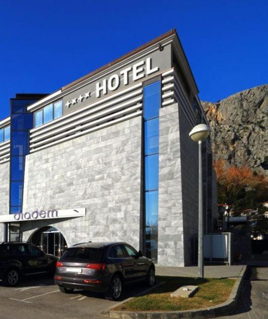 Hotel Diadem Omiš Εξωτερικό φωτογραφία