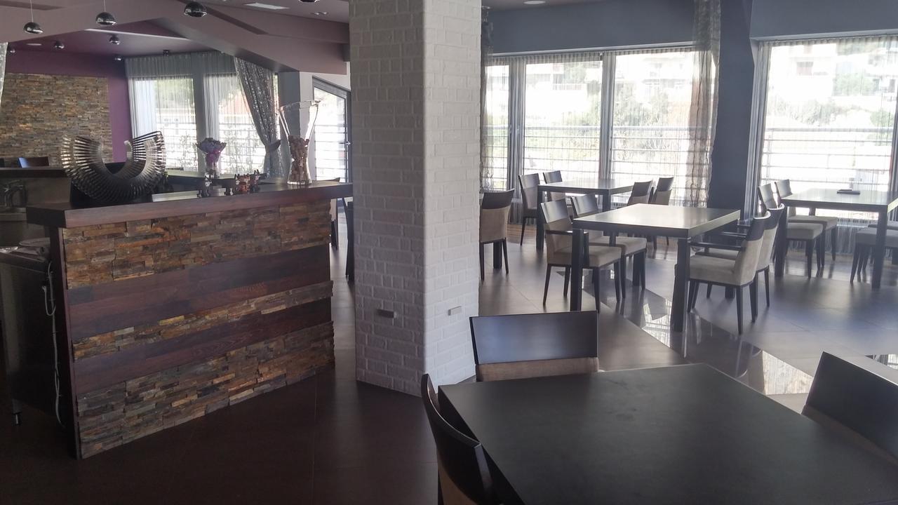 Hotel Diadem Omiš Εξωτερικό φωτογραφία